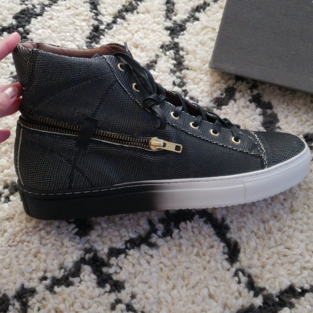 💕HP💕 BNIB Bacco Bucci Mens Hightops - Picture 2 of 8